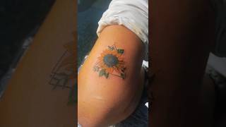 🔴TATTOO SEGITIGA DAN BUNGA MATAHARI😘😍👍