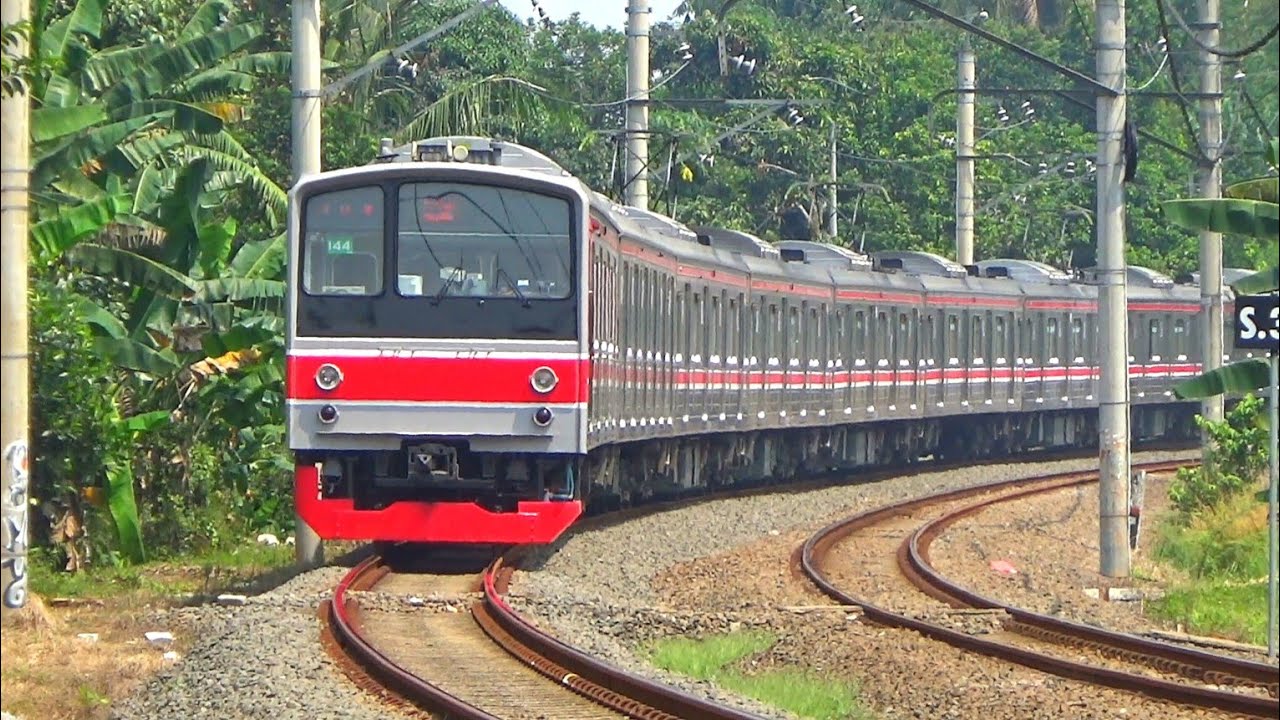 Part 2 !! Kompilasi Hunting KRL Commuter Line Di Sisi Barat Stasiun Cicayur..