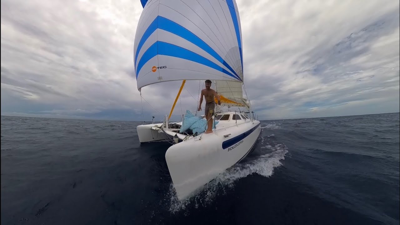 ⁣Fast downwind run to Ko Rok and more fun diving