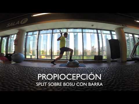 physical education Personal Running. PROPIOCEPCON split sobre bosu con barra