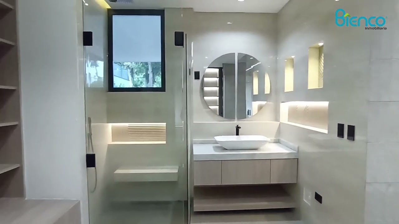 Se Vende espectacular casa al sur de cali. Info 3208899956