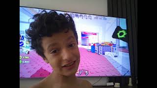 jugando recoger cuerpos y afilados