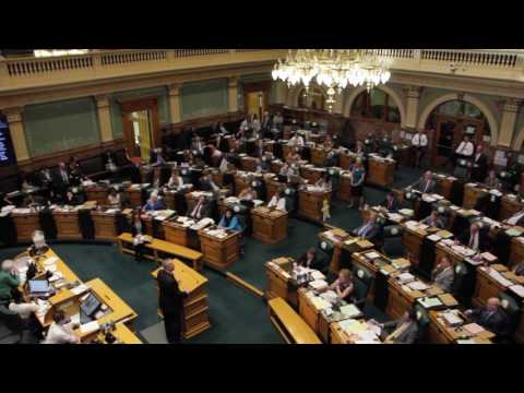 Vidéo: Comment un projet de loi devient une loi dans le Colorado ?