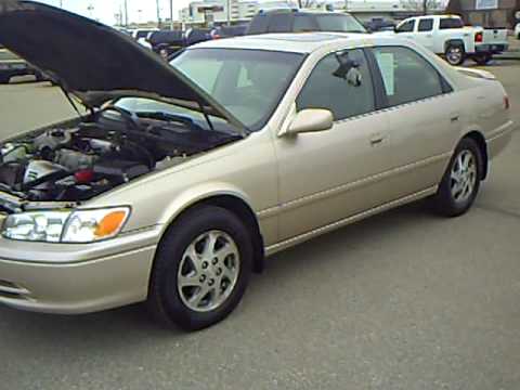 2000-toyota-camry-le