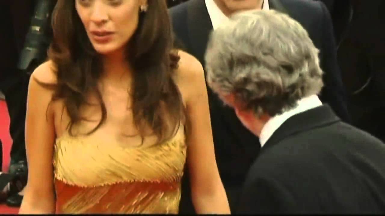 Robert De Niro welcomes new baby