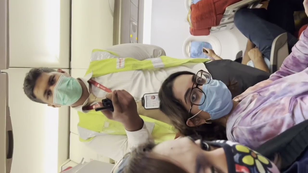 Air India The Worst Service 🤢🤬 | Heartbroken😟 