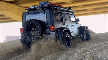 1/10 Scale Newbright Jeep Wrangler Rubicon SCX10II Off-road Driving Traction Board Action 4X4 RC Car