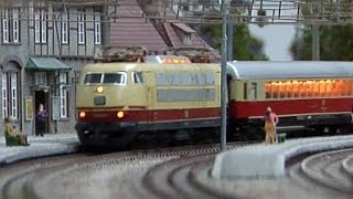 Modelleisenbahn Hessisch Lichtenau Spur H0 Holle Modellbahn mit Rheingold-Express