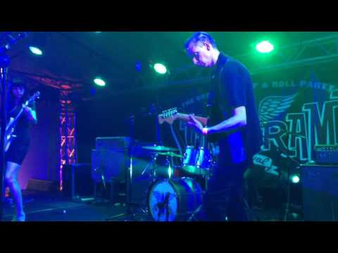 Messer Chups Ghost Hop Messer Chups Ghost Hop
