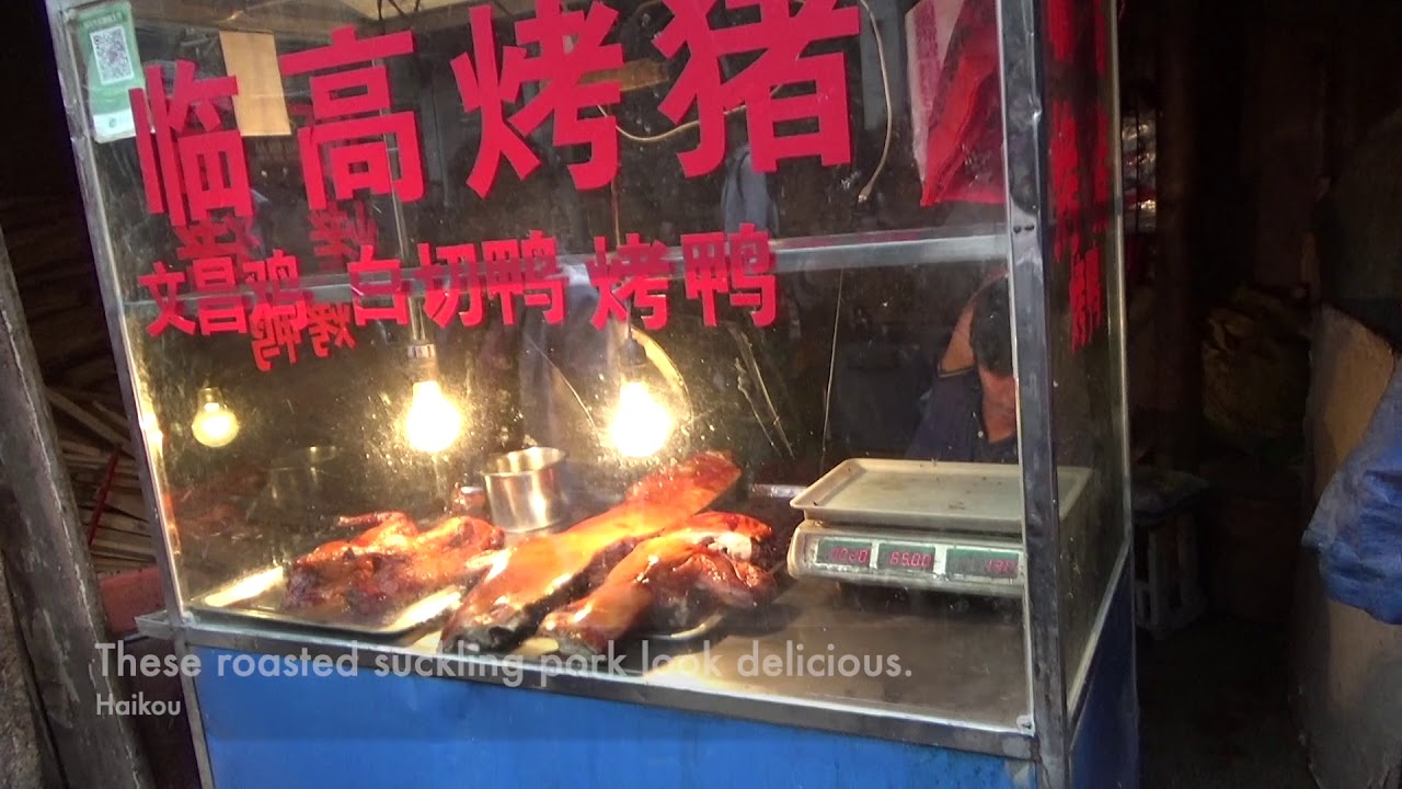 Walking through the Old Town in Haikou