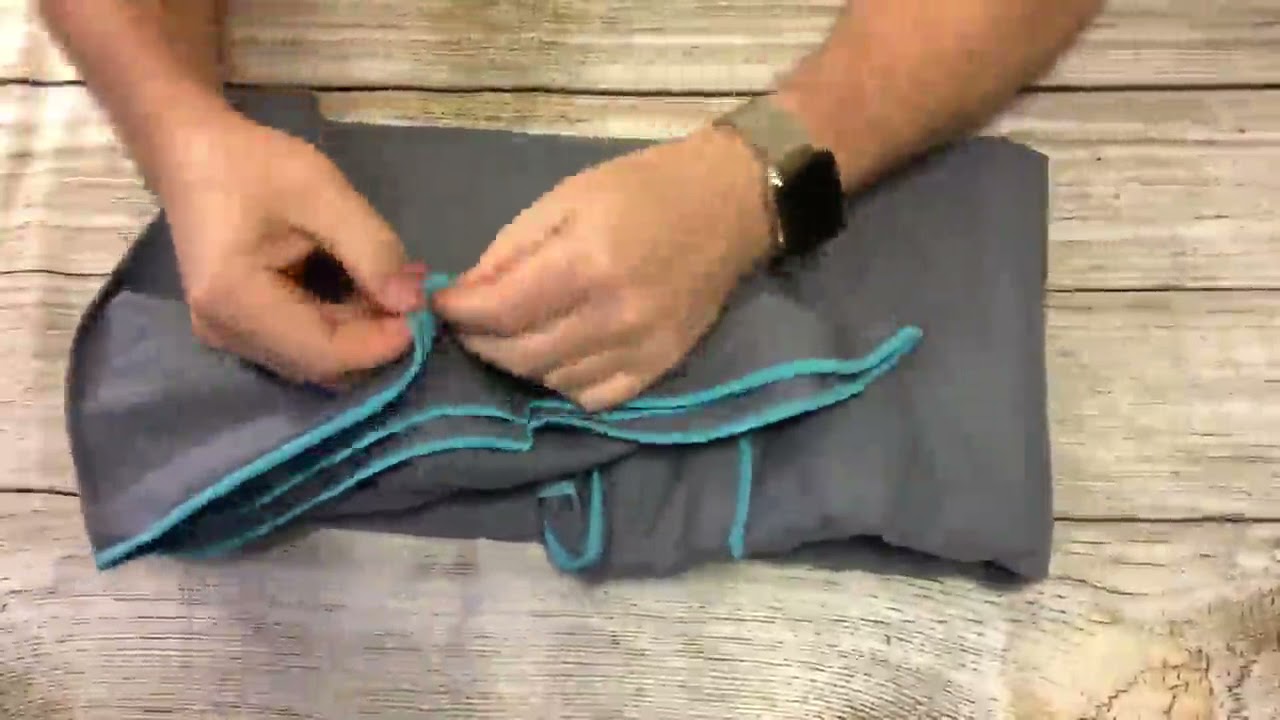 PACEARM Surf Poncho Changing Robe Towel with Hood, Gorgeous Bathrobe   A towel will help you change