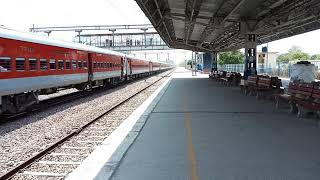 Route diverted:- 15655 kamakhya vaishno devi express crossing dhulkot behind BSL WAP4!!
