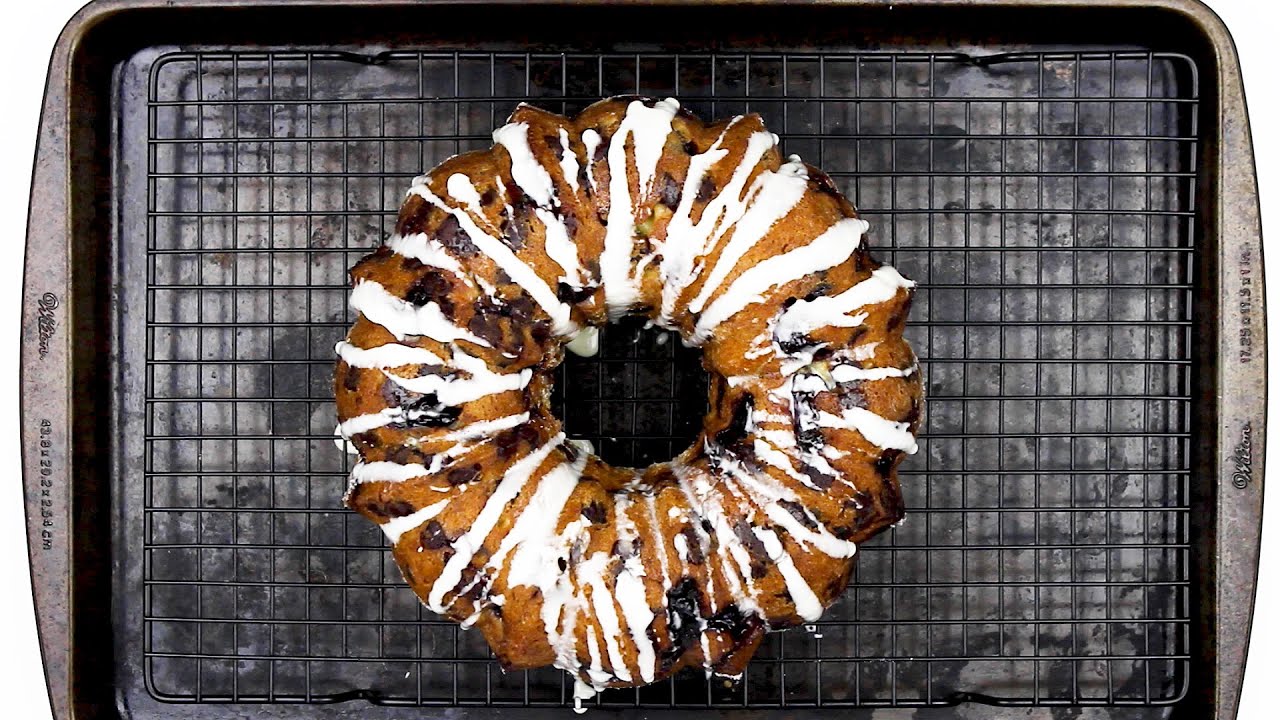 Chocolate Cherry Bundt Cake Recipe- In the Nordic Kitchen