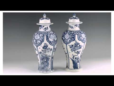 Chinese Early Kangxi Blue and White Porcelain