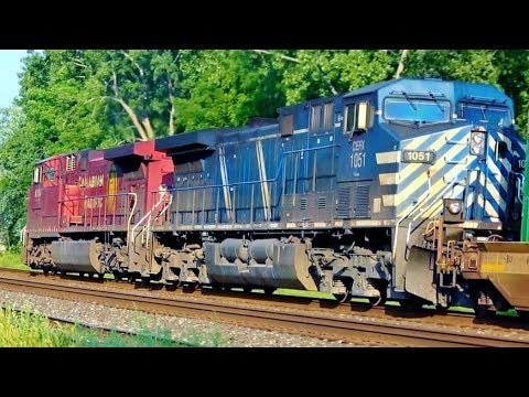 bnsf 5729 3 CSX Trains Coming and Going West East and West