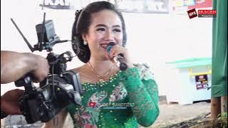 Bersabarlah - (Pa Bila Kau Kecewa Kepada Seorang Kekasih Sabarlah_Erin Sabrina - Supra Nada Reborn