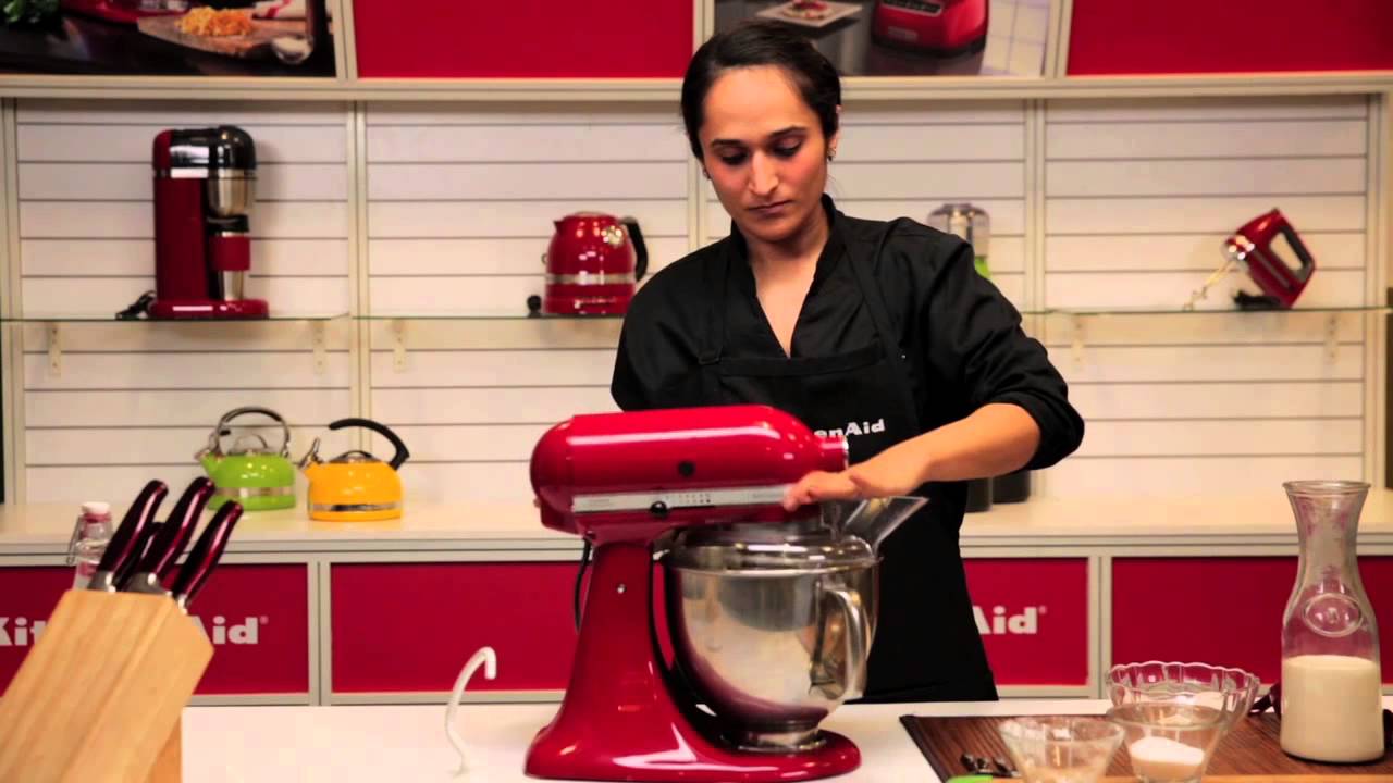 4.8 L Tilt-Head Stand Mixer - YouTube