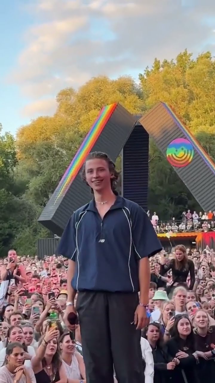 kurz vergessen zu singen #roteflaggen #berq