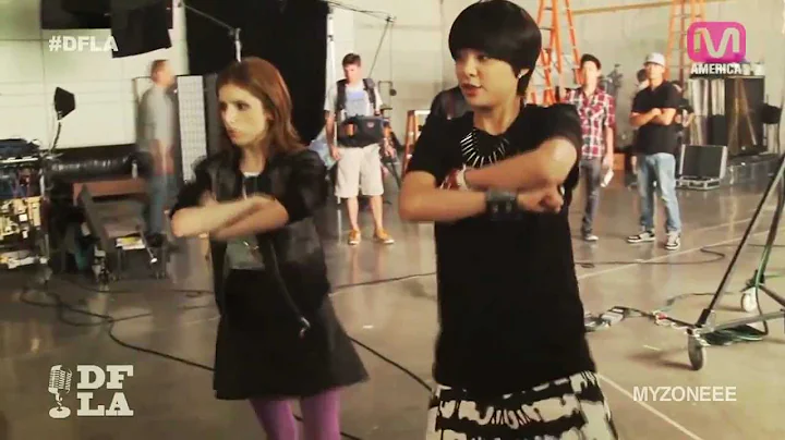 f(x) Amber teaching Anna Kendrick the choreography...