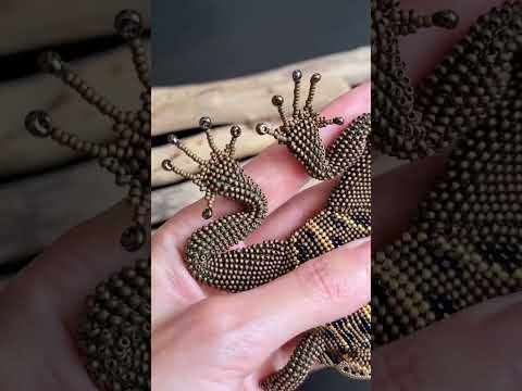 Земляная жаба из бисера #аксессуары #украшения #лягушка #жаба #талисман