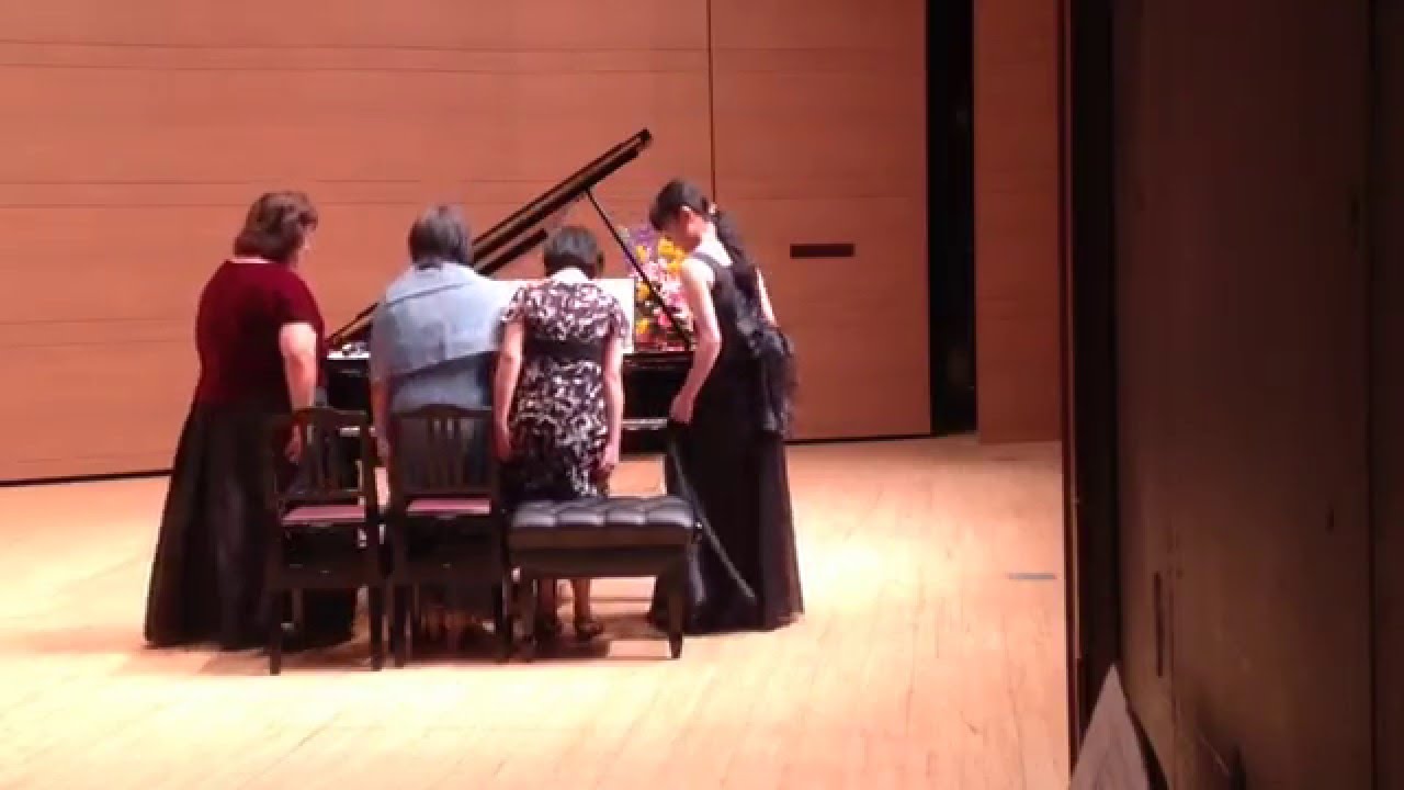 横浜アンサンブル研究会 4人8手ピアノ連弾 くるみ割り人形 序曲 剣の舞 Youtube 横浜アンサンブル研究会 4人8手ピアノ連弾 くるみ割り人形 序曲 剣の舞 Youtube