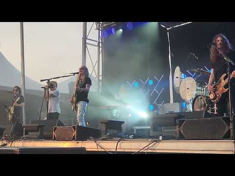 Jerry Cantrell 'Vilified'
