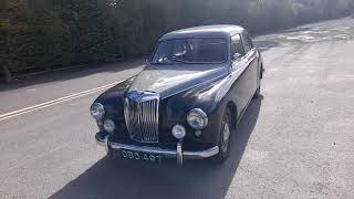 Lot 77 - 1957 MG Magnette ZB