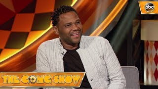 Her Lips Are Sealed – The Gong Show