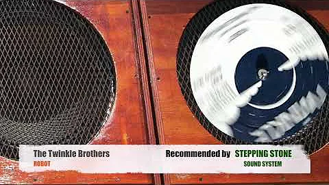 The Twinkle Brothers - Robot (1981)