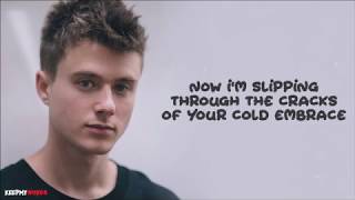 Alec Benjamin - Let Me Down Slowly ( Lyrics Video ) chords