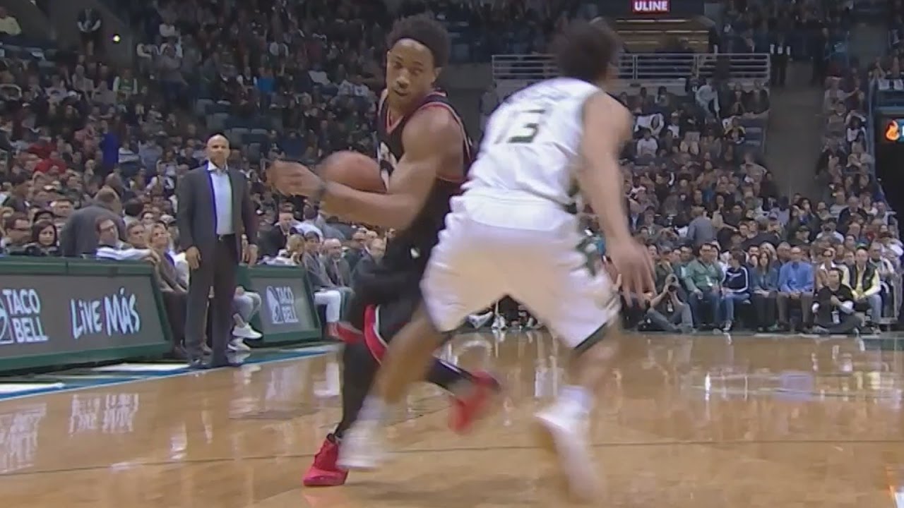 DeRozan, Raptors pull away from Bucks in OT