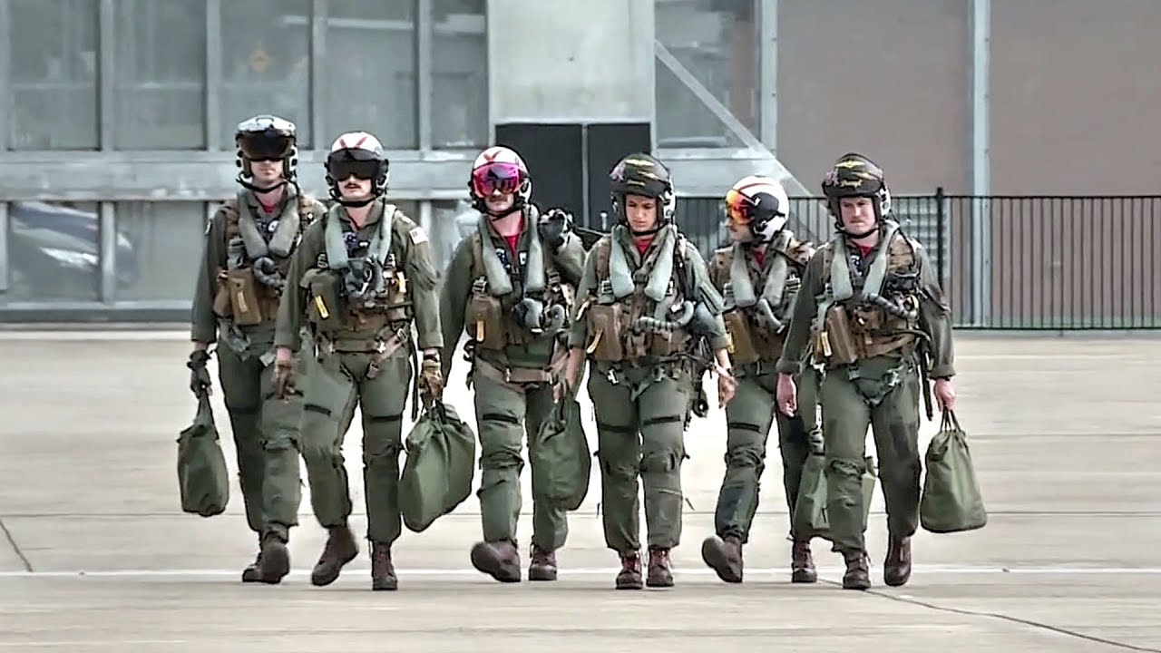 US Navy EA 18G Growler Squadron Fly Training Sorties In Australia YouTube US Navy EA 18G Growler Squadron Fly Training Sorties In Australia YouTube