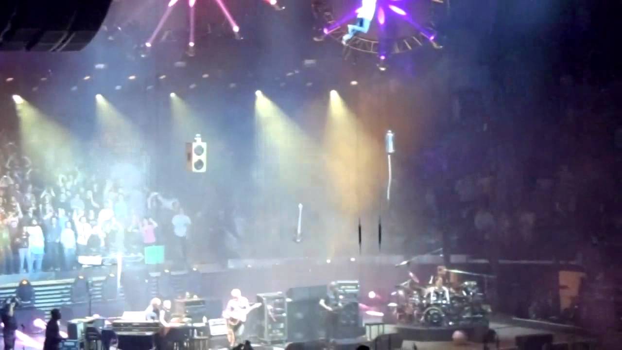 phish nye nyc steam jam floating people