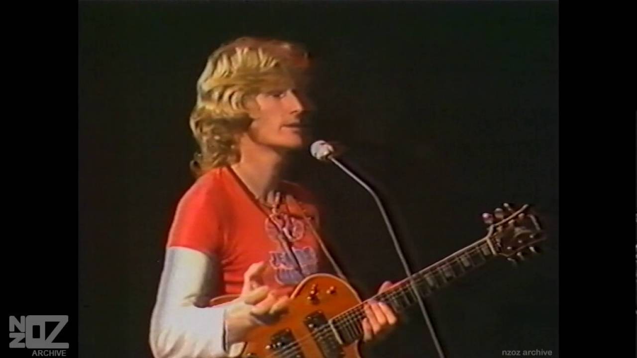 Phil Manning Band - Rehearsing 'Be Yourself, Be Free' part 2 (1975) - YouTube