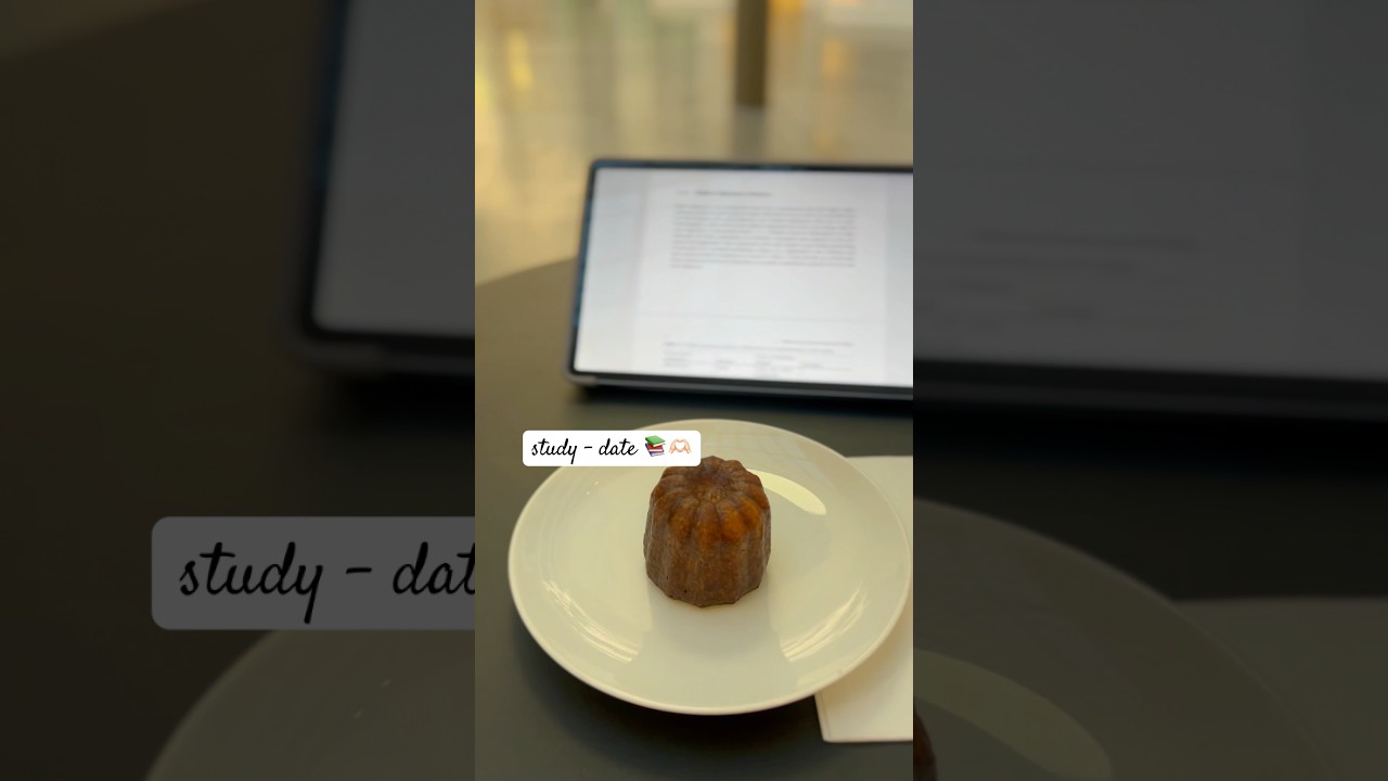 Разблокировала новый уровень - учиться и работать в кафе ✨🐾 