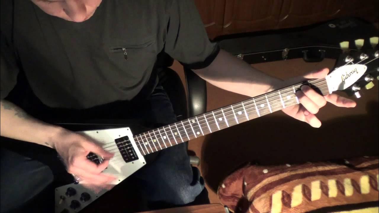 Простые рифы электрогитара для начинающих. Риффы на электрогитаре для начинающих. Рифы для электрогитары для начинающих табы. Рифы для электрогитары для начинающих табы. Рифы на гитаре.