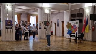 Я піду в далекі гори муз. В. Івасюка, Сергій Пивоваров