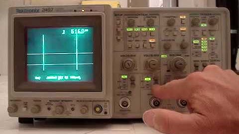 TEKTRONIX 2467 350MHz 4-Channel Oscilloscope