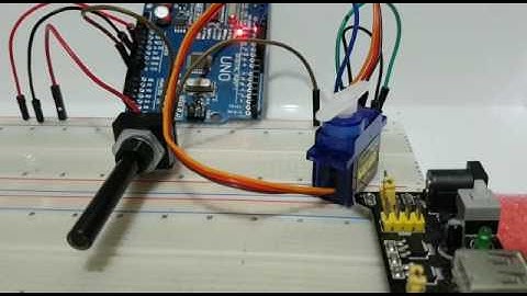 Servo en giro automatico de 180 grados de izquierda a derecha y regreso