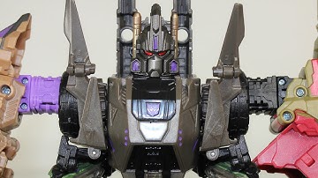 Transformers Generations: Fall of Cybertron Bruticus (SDCC Exclusive) - SSJ Reviews 329