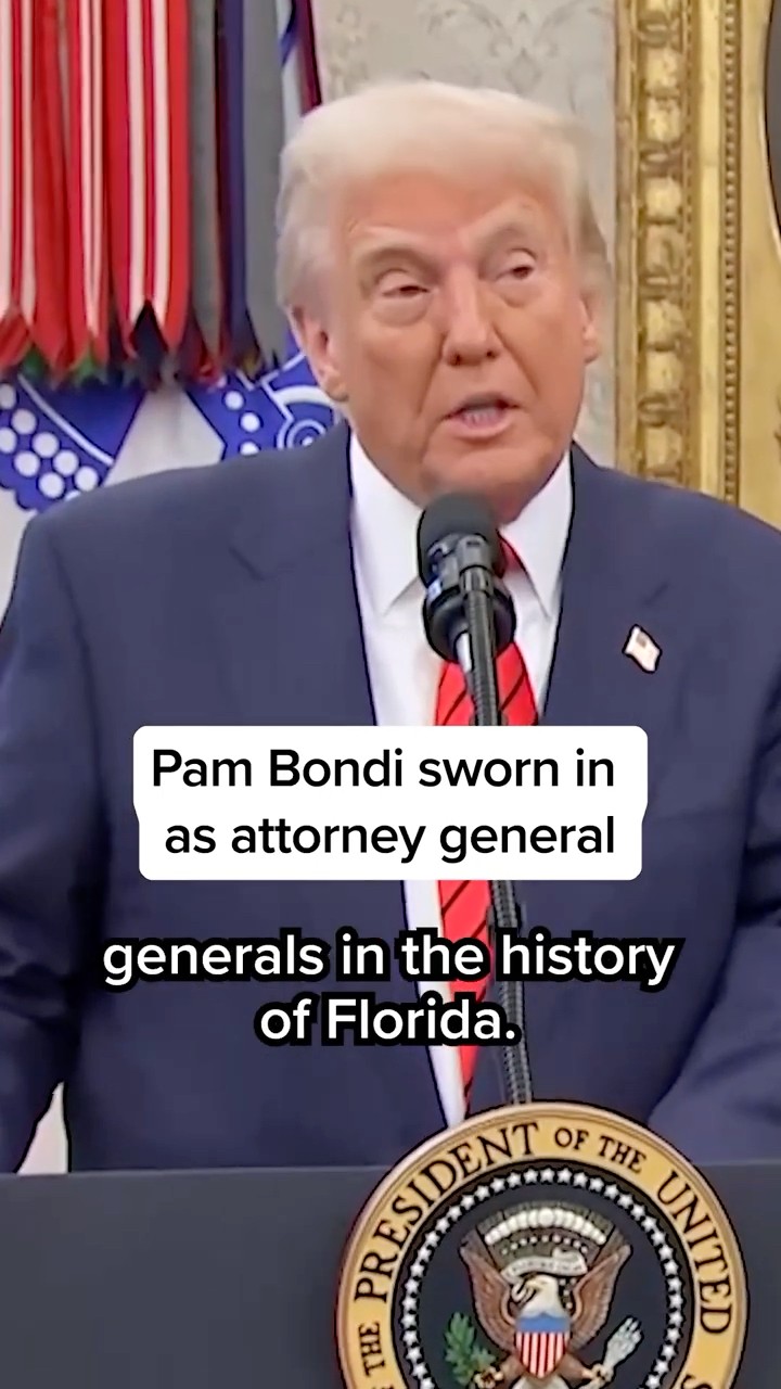 Pam Bondi is sworn in as attorney general