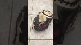 All-Star CM 3030 Catchers Mitt Glove Review