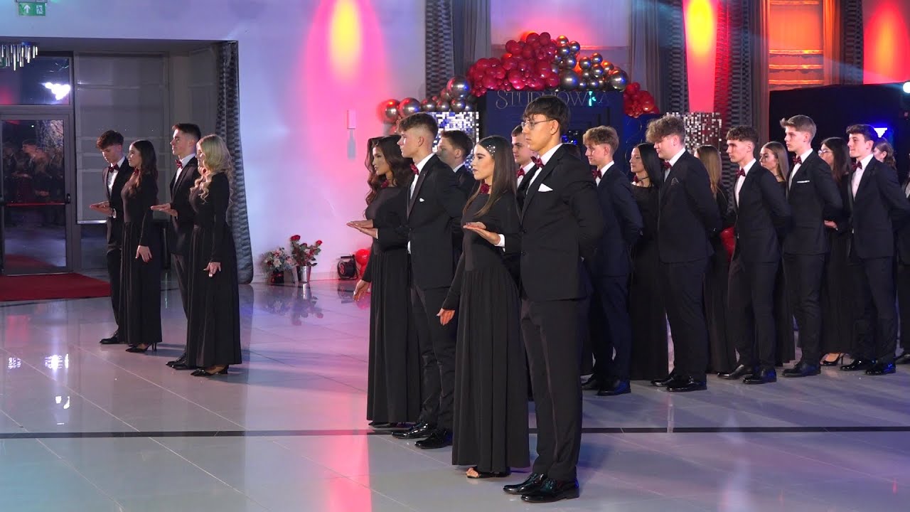 Studniówki 2026: VII LO im. K. K. Baczyńskiego w Radomiu