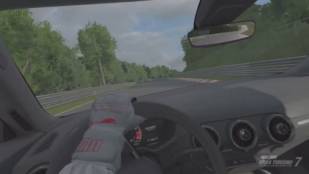 Gran Turismo 7 Audi TTS VR