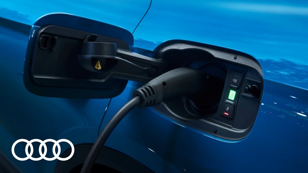 Audi e-tron – Ver- und Entriegelung Ladekabel