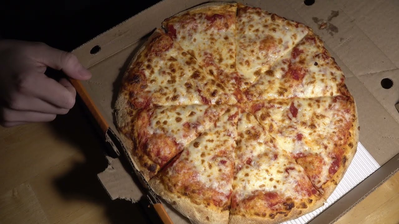 ASMR - 'PIZZA PIZZA' CHEESE PIZZA EATING SOUNDS