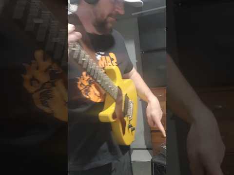 First impression of the JPTR effects DEATH SAW pedal. #jptreffects #deathsaw  #guitar #circleoftone