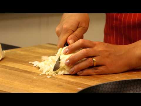 شوربه بورش خبز بالثوم والخيار والمخلل مطبخ ست البيت فالنتينا الحلقه العاشره