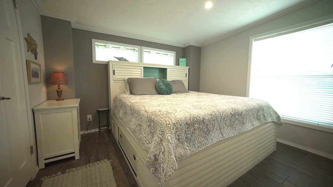 The Boat House Cabin at Cricket Creek on Table Rock Lake