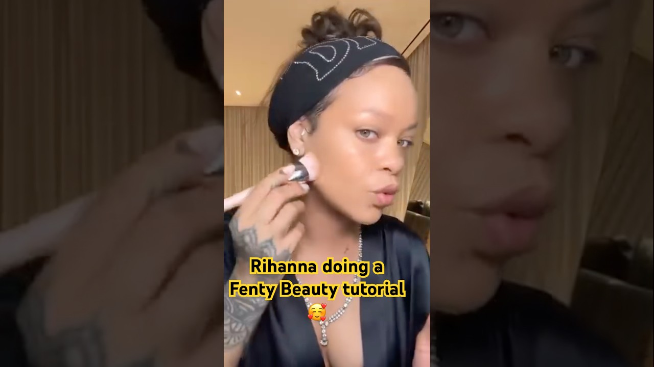 Rihanna doing a Fenty Beauty tutorial with"Soft Lit " she s  very nice 